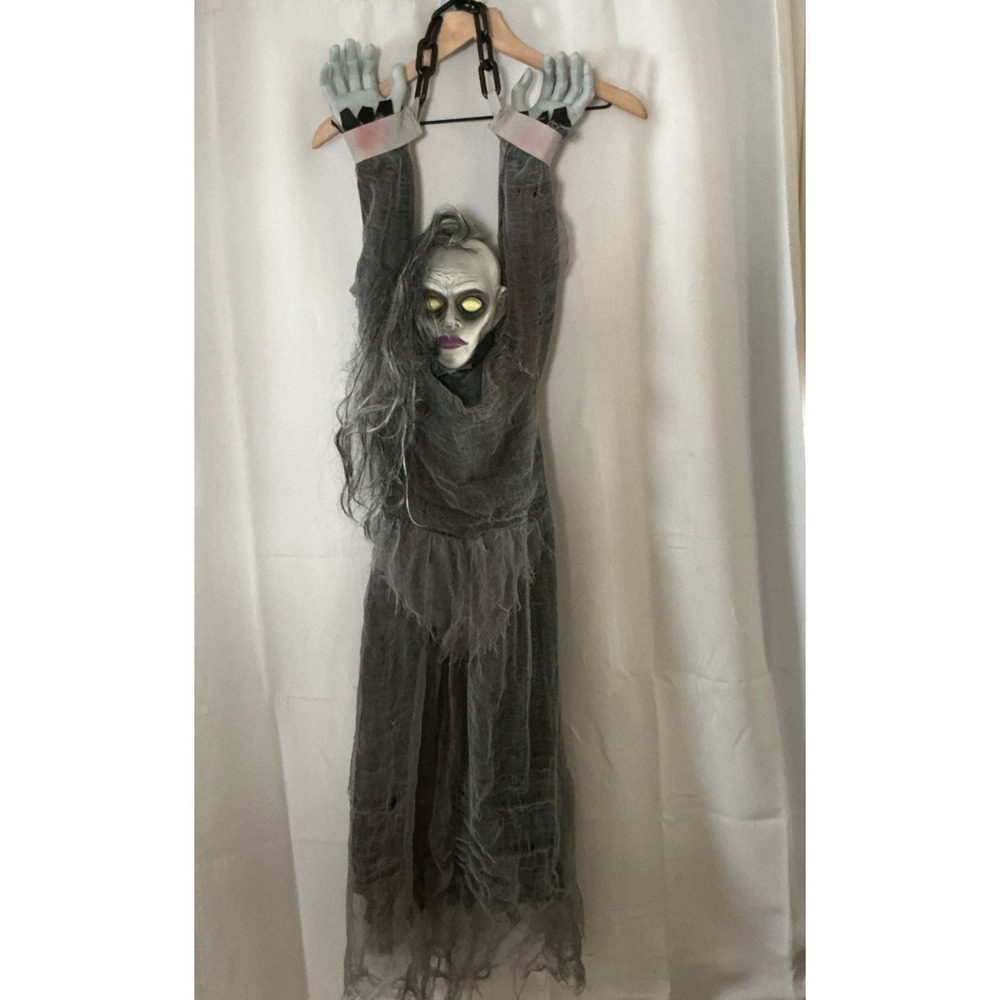 Animated Hanging Prisoner Bad Girl Ghoul Shaking Halloween Prop Red Eyes Voice